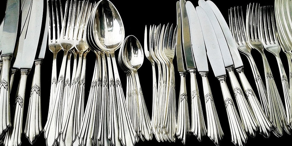 We buysterling silverware, flatware, tableware